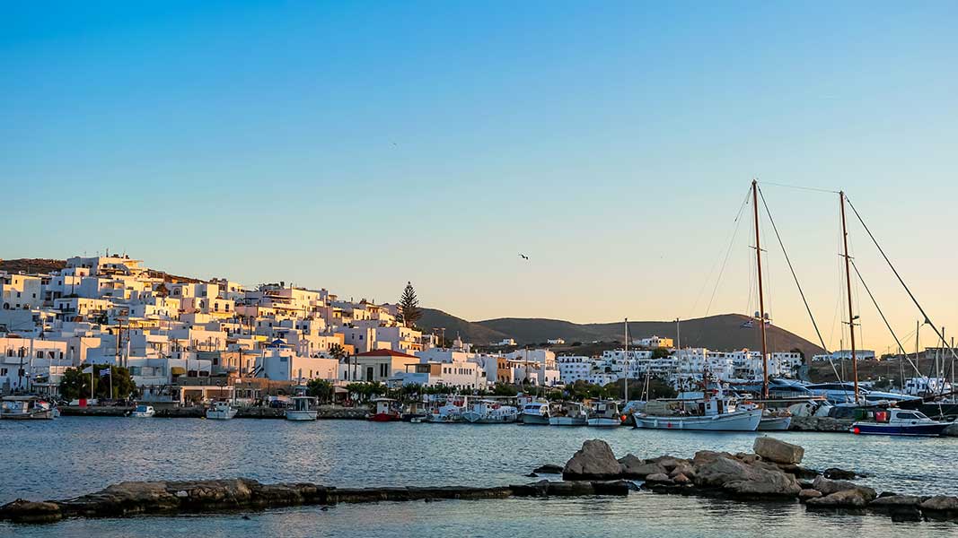 Paros